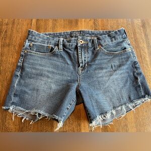 Lucky Brand Boardwalk Bermuda Shorts Denim Jeans Medium Wash Summer  Size 8/29